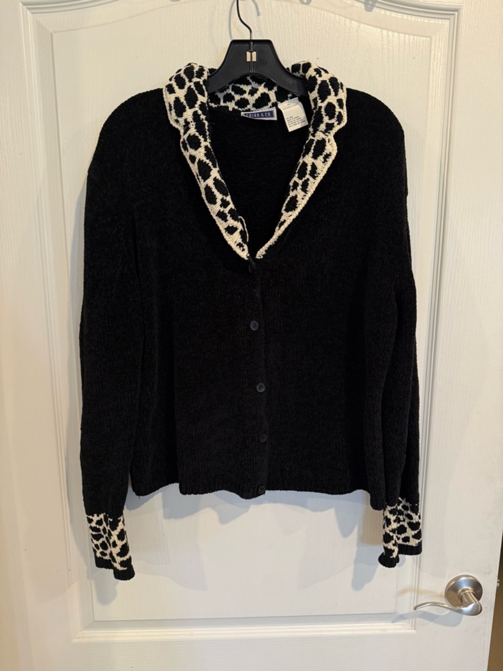 Erika & Co women’s black cardigan w leopard print trim sz XL